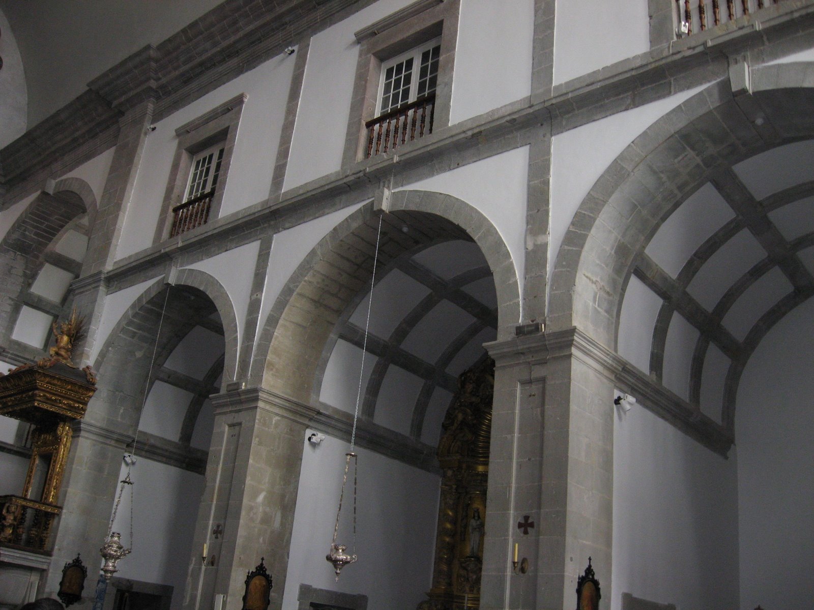 [biblioteca_0257.JPG]