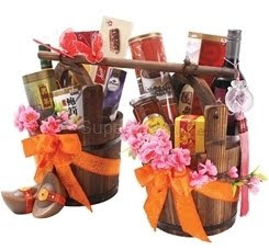 Superbuy: More Chinese New Year Hampers 2011 to be chosen!