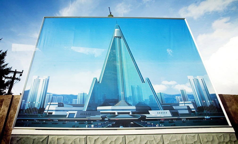 [ryugyong_hotel_render1.jpg]