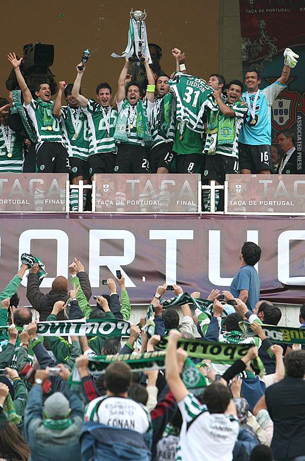 [FCP-Sporting_Final+da+Taça.JPG]