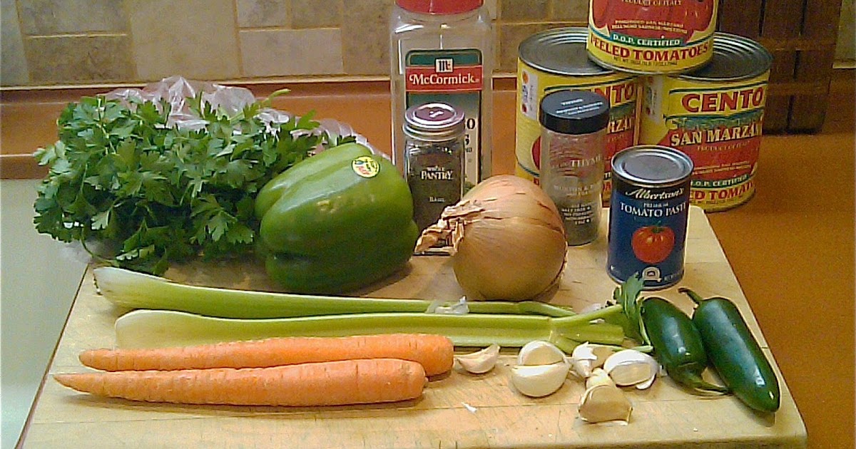 deIntimidator Immersion Blender Tomato Sauce