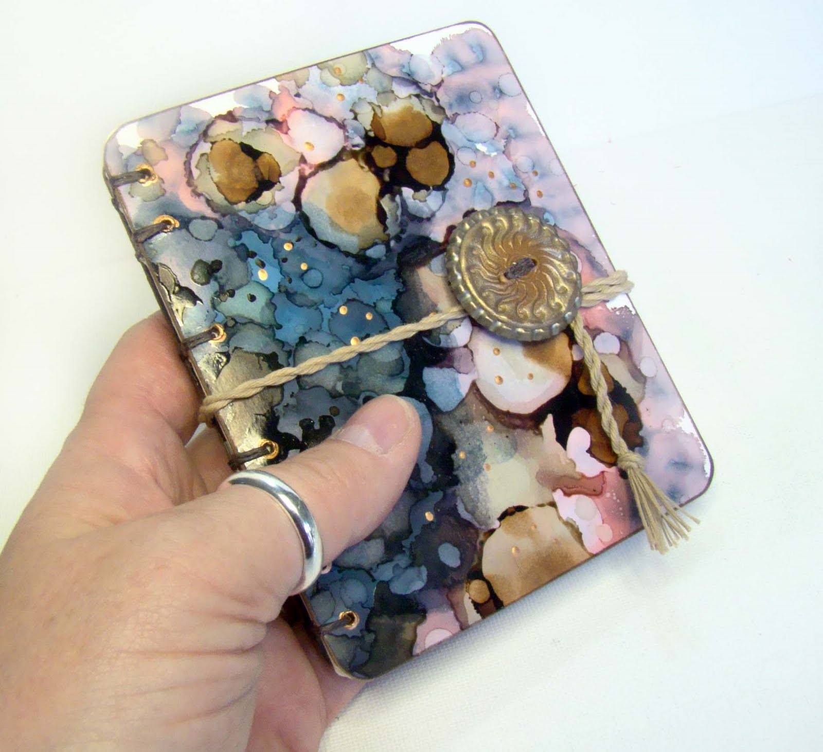 Art Unstructured Alcohol Inks on Glossy Paper