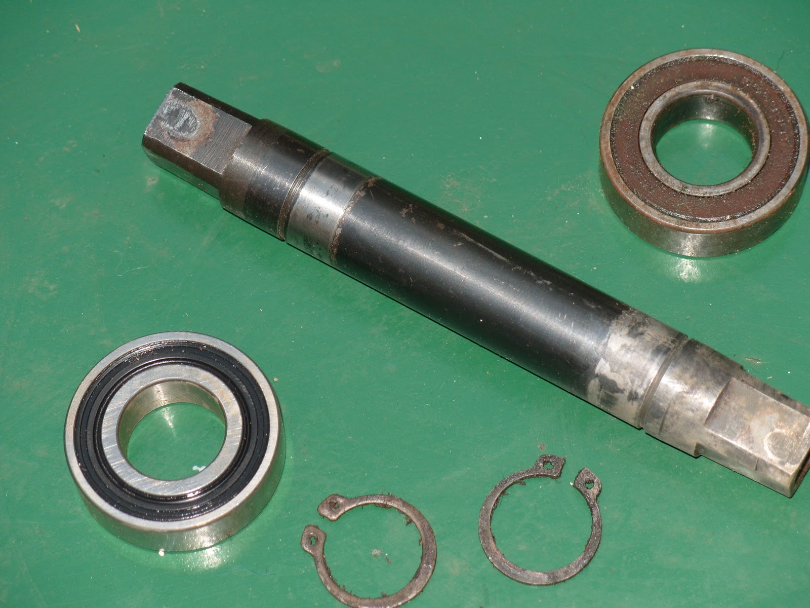 Lambert & Viscount bikes Replacing Viscount bottom bracket bearings