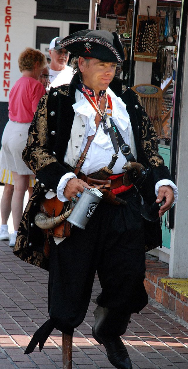 [cadel_thePirate_evans.jpg]