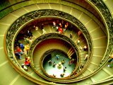 [escadaria+museu+vaticano.jpg]