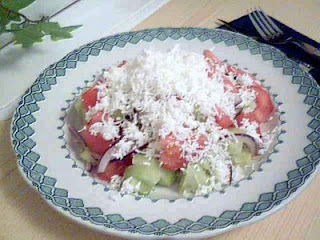 En portion Shopskasallad
