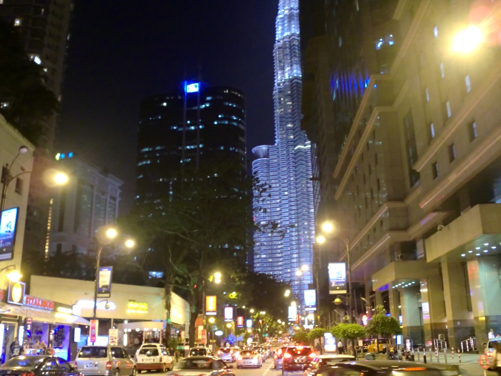 SRH meets UiTM: How to find an apartment