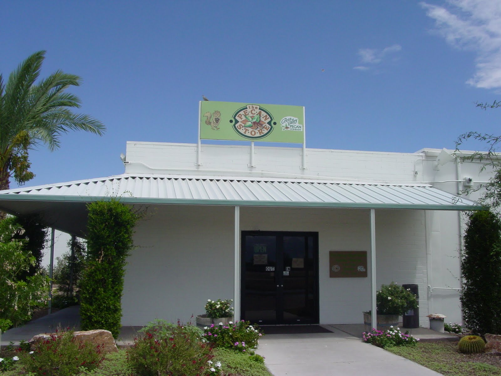 Tucson Daily Happenings "The Green Valley Pecan Company"