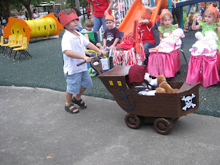 teddy bears on parade