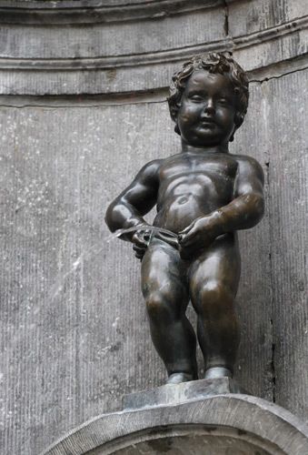 [manneke-pis_2.jpg]