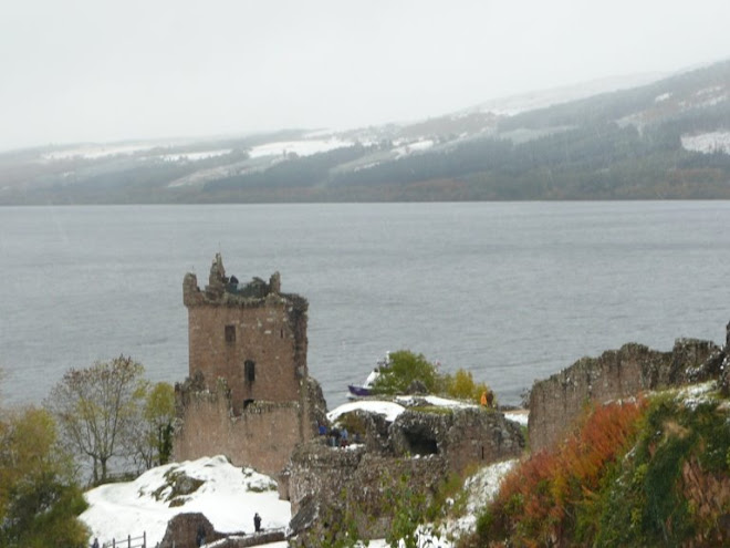 Castle Urquardt & Loch Ness