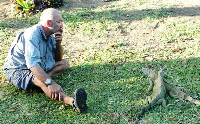 Pat communing with the iguanas