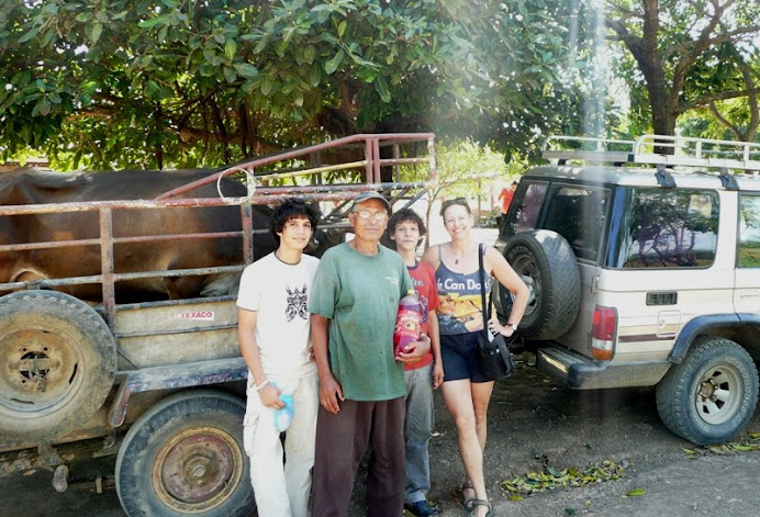 Farm trip: Danny, Molina, Jose, me