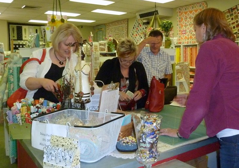 Grace Frame Visit and Training at Handi Quilter