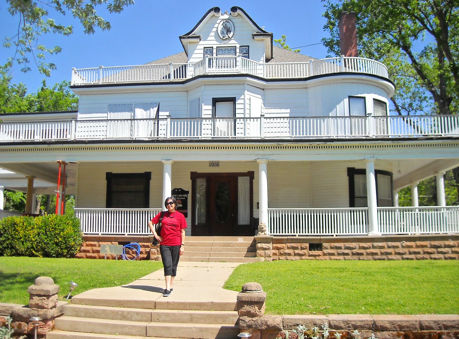 Romantic Thrifty Living