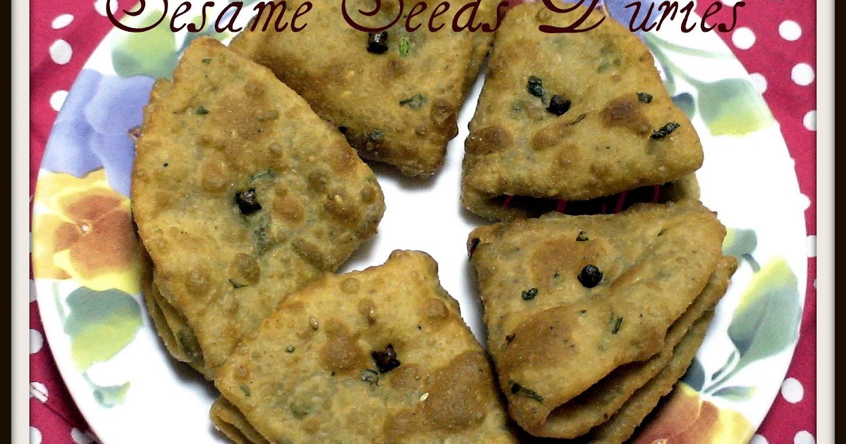 रुचिरा (Ruchira) Recipes in Marathi तिळाची पुरी (Sesame Seeds Puri)