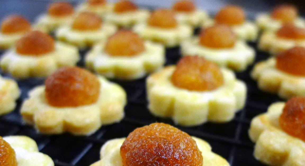 the batter baker Pineapple Tarts 1st attempt