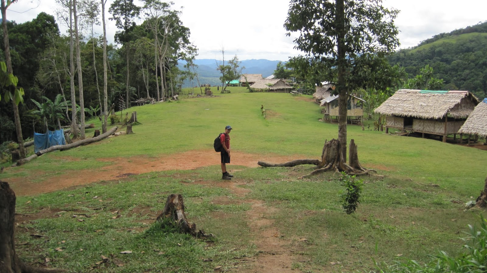 Kokoda Hike: Day 8 - New Nauro to Ioribaiwa village
