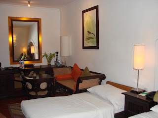 Cinnamon Lodge Luxury Bed Room