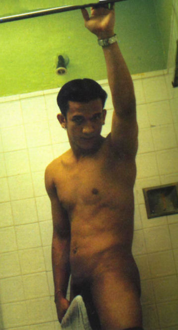 [DENMARK_BATHROOM2.JPG]