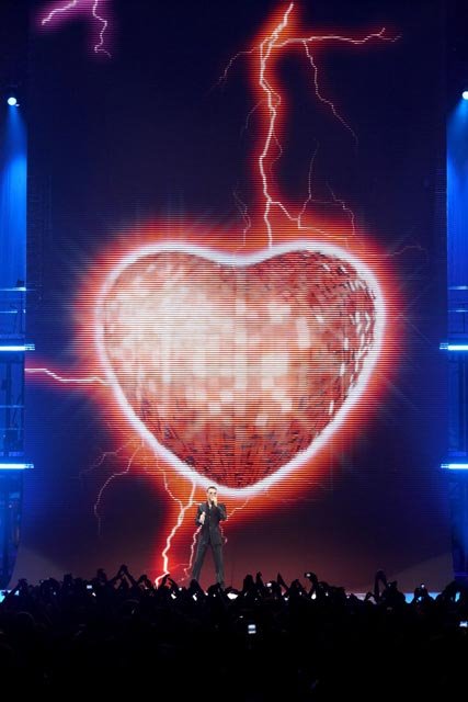 [25+live+tour.bmp]