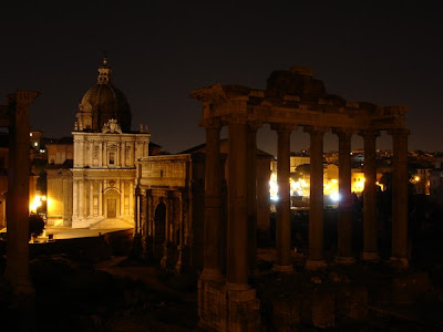 Fachada Santos Lucas y Martina - Foro Romano