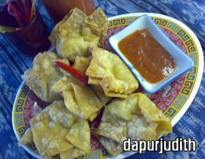 http://2.bp.blogspot.com/_EzzZMrmJ-9k/R35S4MRdhSI/AAAAAAAAApo/WzXPbWdNufU/s400/pangsit+goreng.bmp