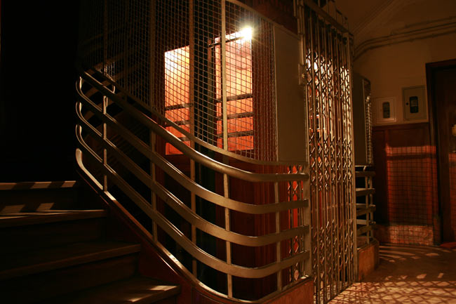 [Elevador_ok_small.jpg]
