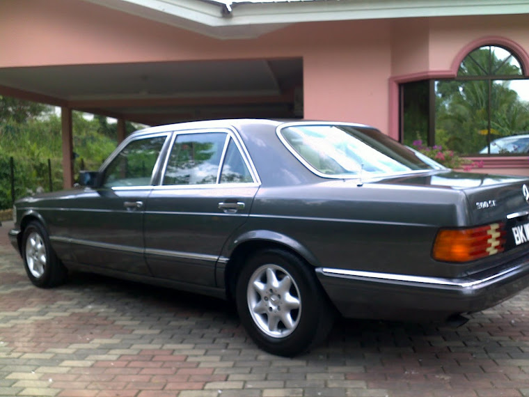 ( SOLD ALREADY ) CLASSIC MERCEDES 300 SE FOR SALE !!!