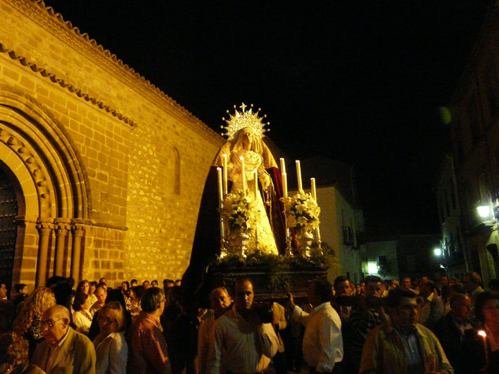 Virgen del Rosario (Baeza)