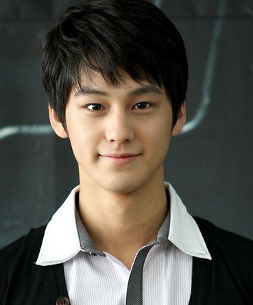 Celebrity Hot News Kim Sang Bum, A South Korean Actor Who Popular In