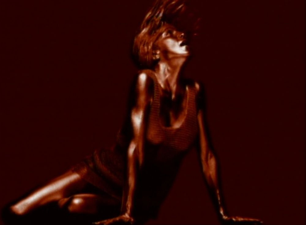 Madonna_Fever+video_1993_06.jpg