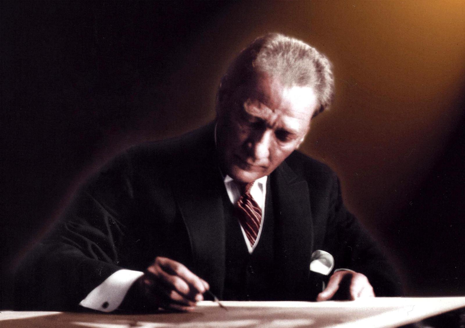 Atatürk Renkli Fotoğraf Albümü | Kemalist KaleM
