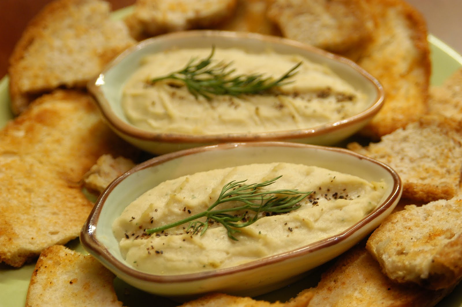 Cathie Filian Homemade Hummus and Bagel Chips