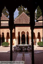 PATIO DE LA ALHAMBRA