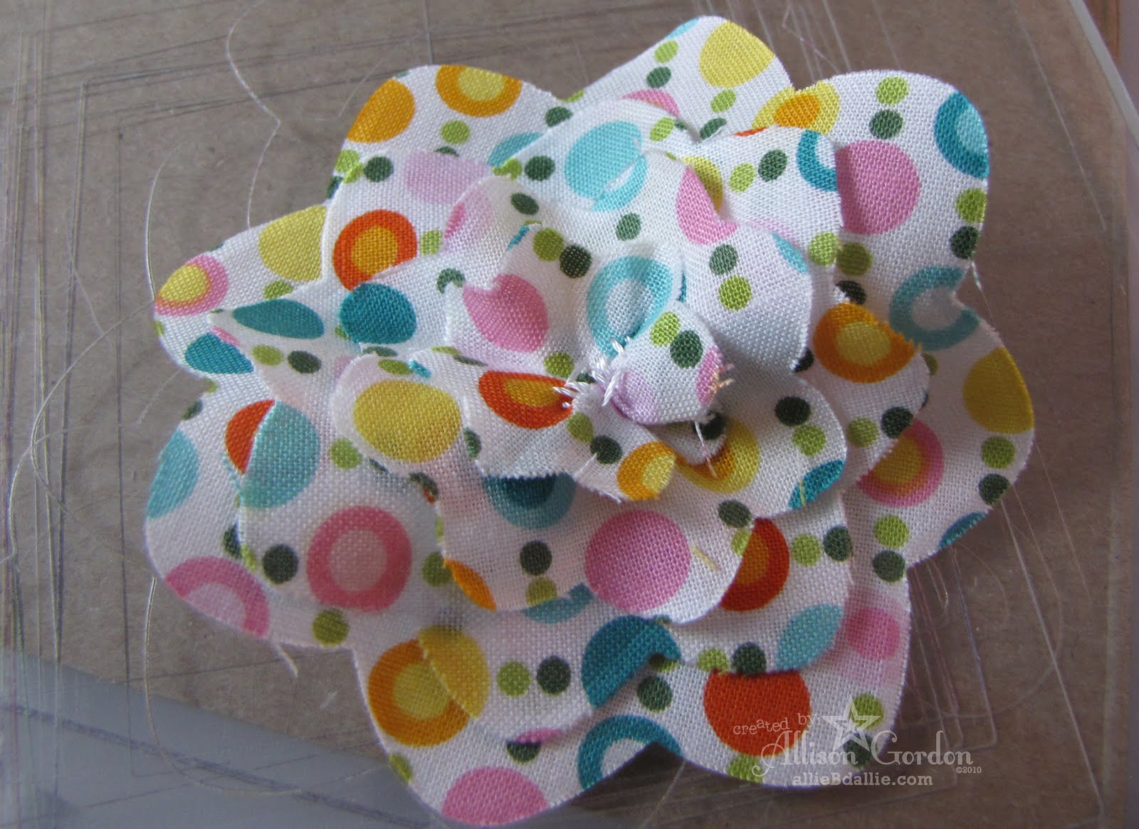 Sew Can Do How To Make Die Cut Fabric Flowers