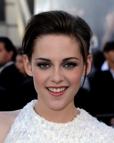 star Kristen Stewart has kristen stewart hair color in twilight. star Kristen Stewart has