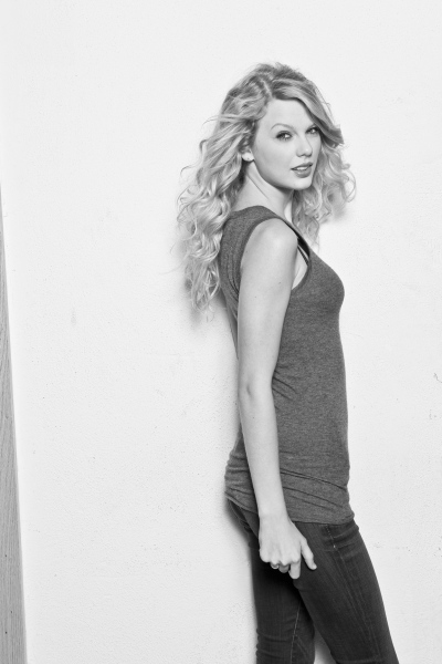 [taylorweb08-6[1].jpg]