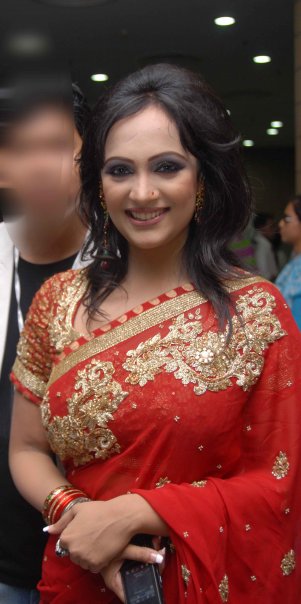Bangladeshi Hot Celebrity  Bindu Sexy PicturesWallpapersPics  And Profile Photoshoot images