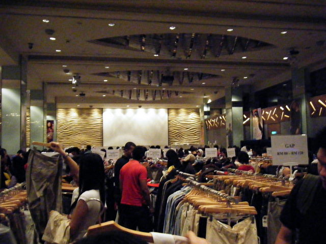 [Inside+FJ+Benjamin+Warehouse+Sales+1.JPG]