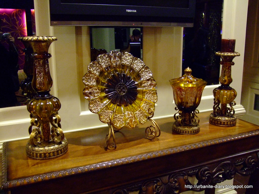 [Inside+Tianjin+Bungalow+No.2+d.JPG]