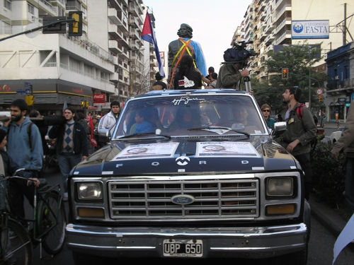 [che1.jpg]