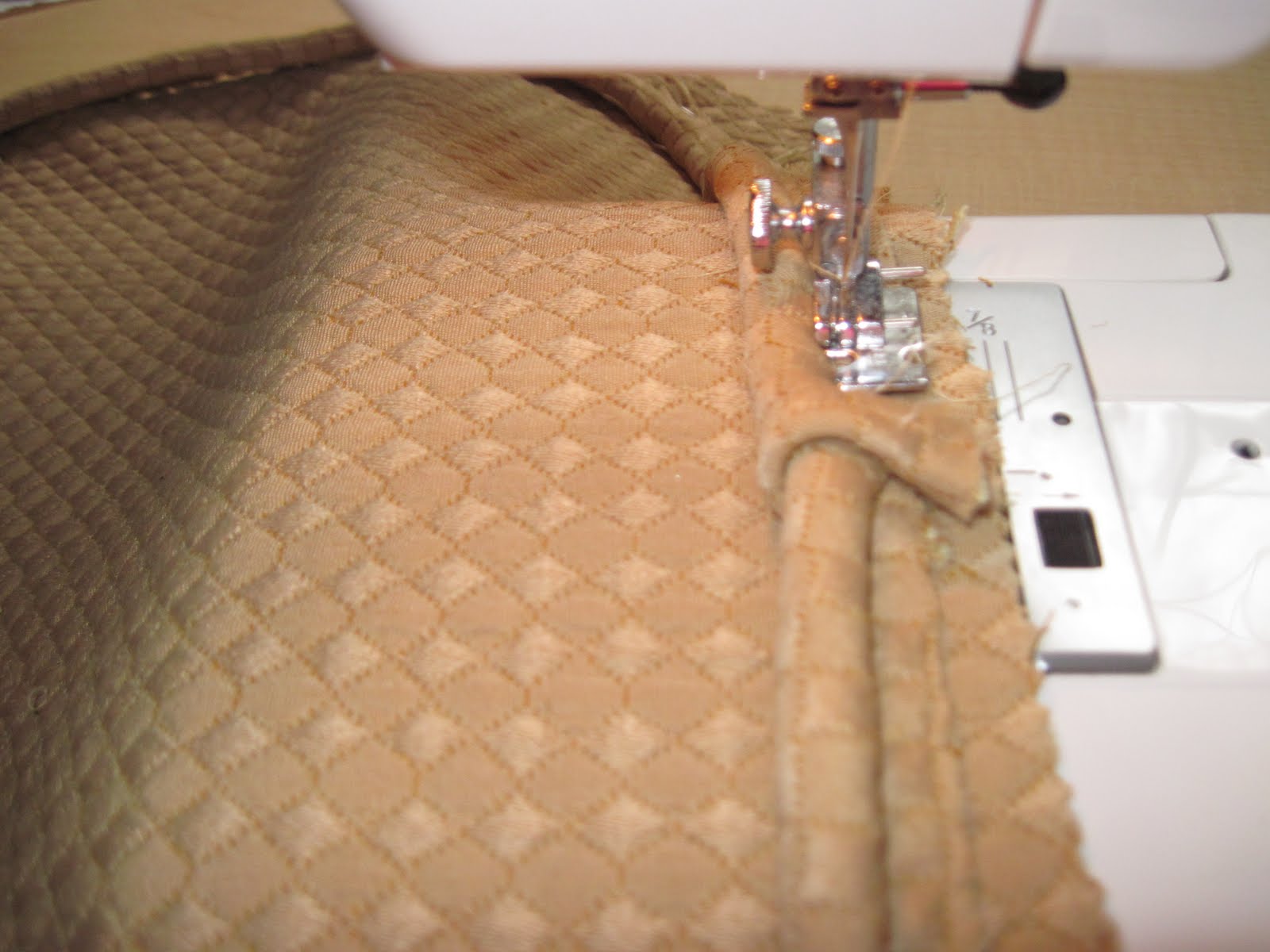 Elysian Studios How to Create Your Own Decorative Welting DIY Tutorial