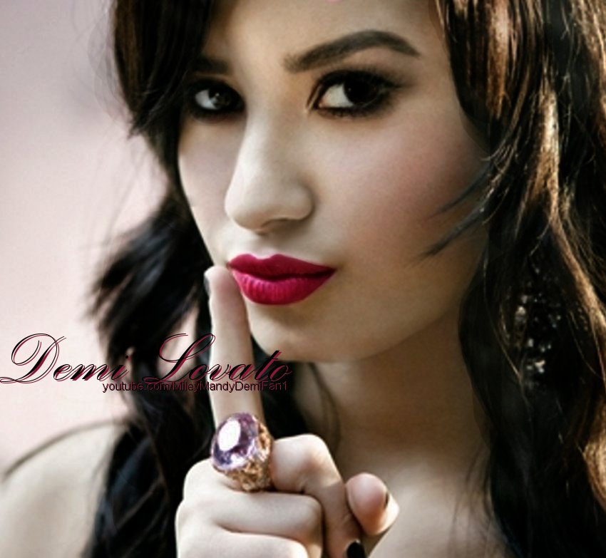 Demetria Lovato