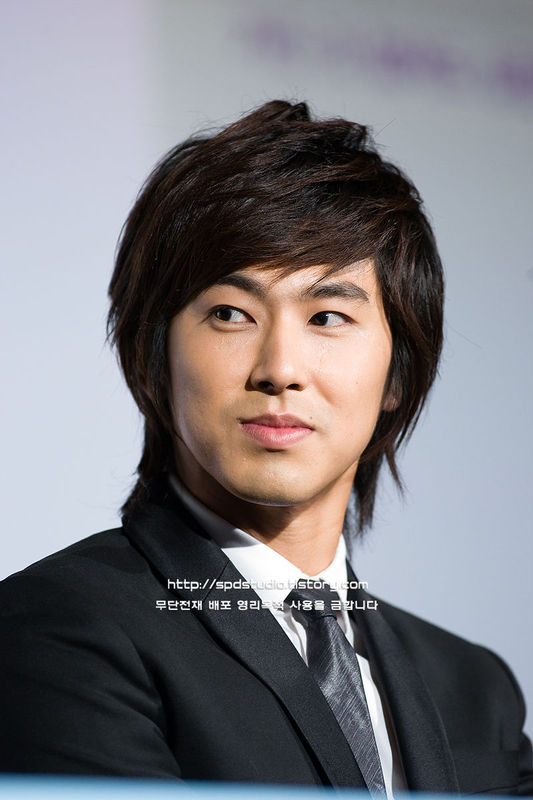 [9aef0c107ceb48eda7ef3f00.jpg]