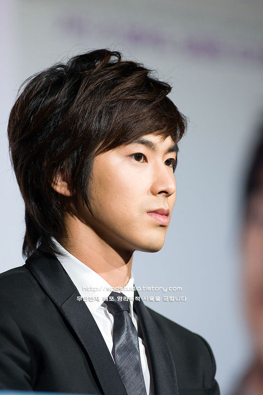 [cc2e6c00d78fb9fd277fb500.jpg]