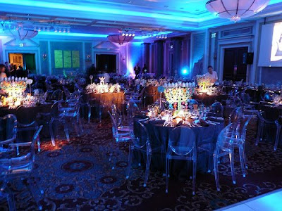 Site Blogspot  Table  Chairs on The Chairs Become A Glowing Accent To The Table Minimizing Any Visual