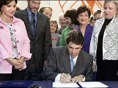 [bill+signing.bmp]