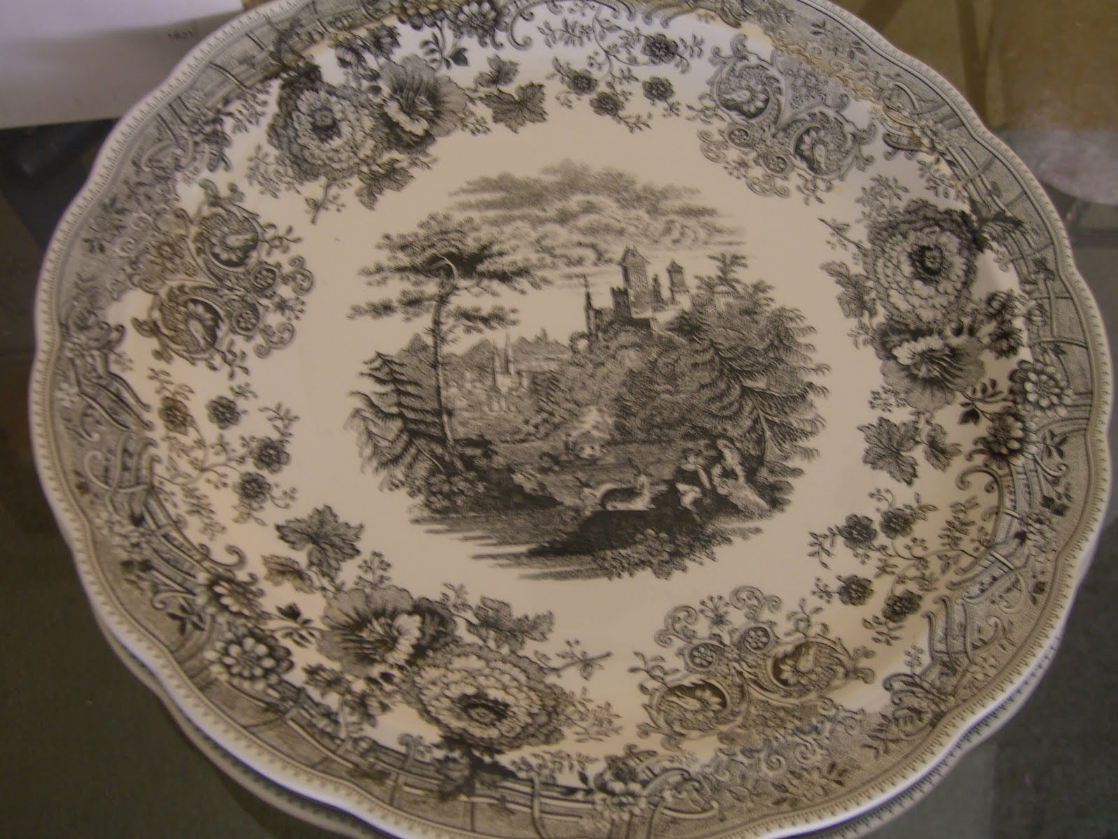 Toile Plates