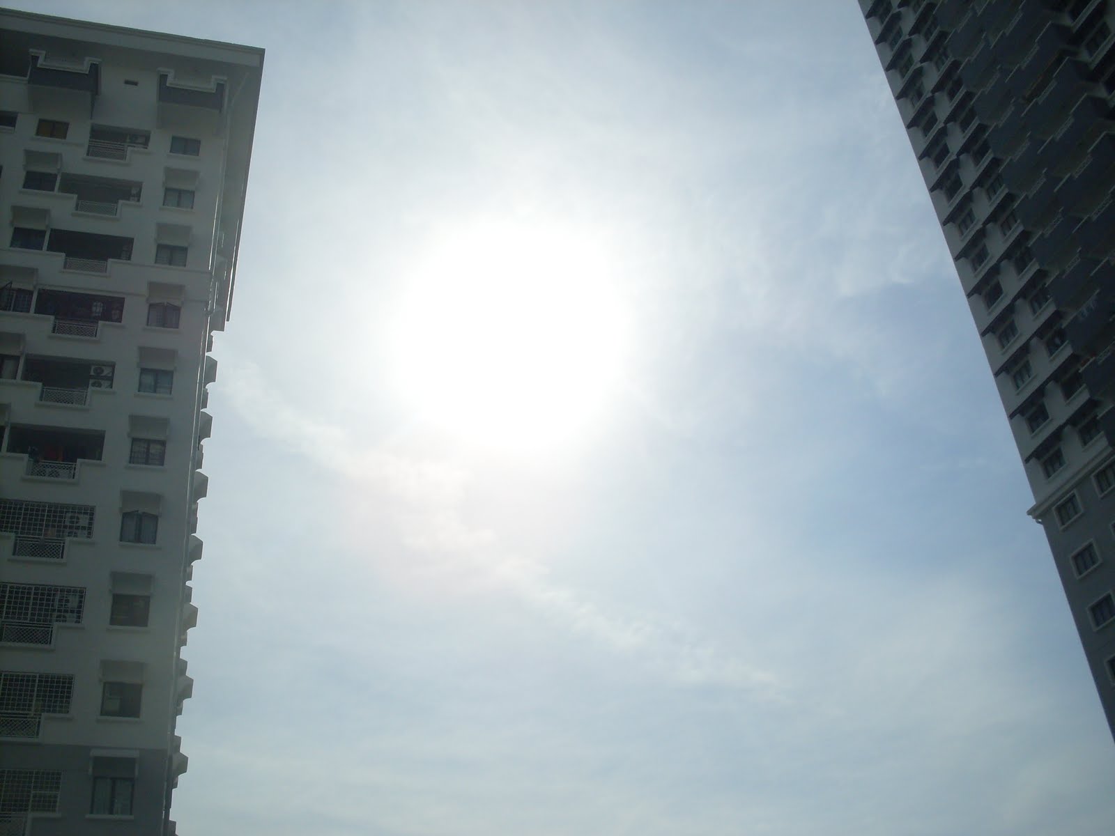 [bkt+jalil-matahari.JPG]